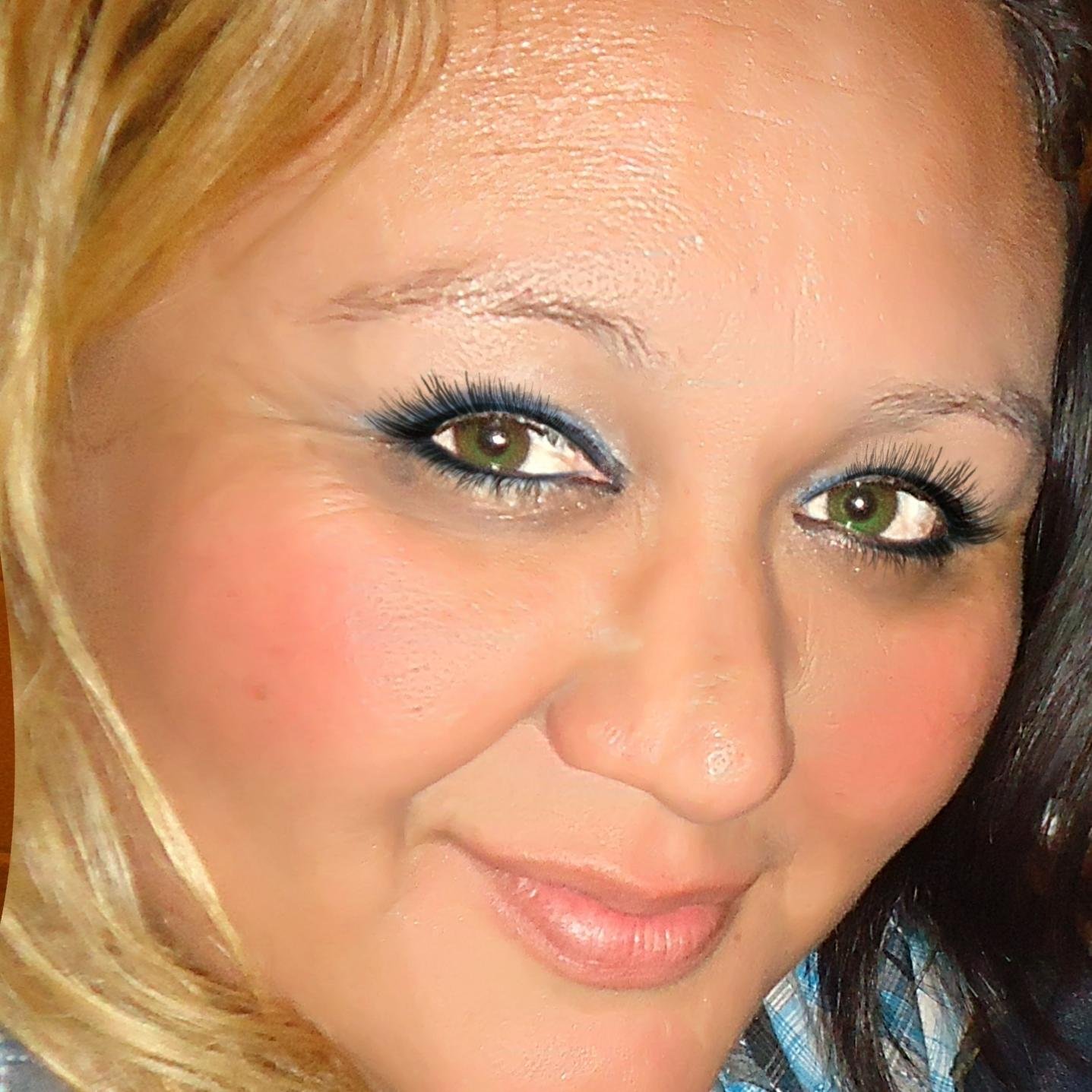 tus besos quedaran tatuados en mi piel