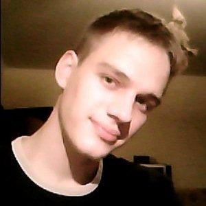 aleksmyfriend's profile picture. 