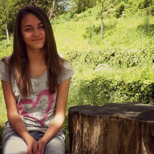 Hi.:).Bulgarian DIRECTIONER..My husband is called Liam J.Payne. x follow me i follow back :)