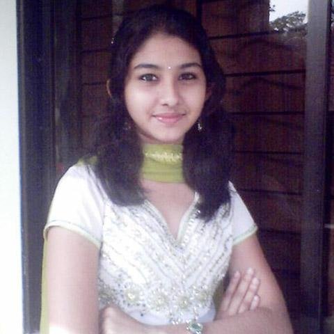 love life,,i m wat i am, coffee addict , beauty blogger, make up n fashion enthusiast, shopping freak, Happiness is my ultimate aim...
