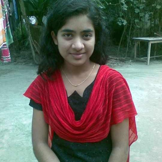 love life,,i m wat i am, coffee addict , beauty blogger, make up n fashion enthusiast, shopping freak, Happiness is my ultimate aim...