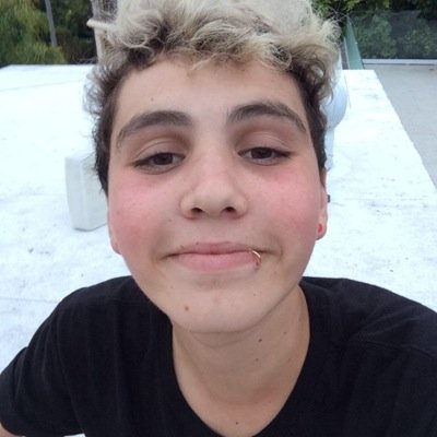 y'all beautiful. LUKE HOWELL FOLLOWED