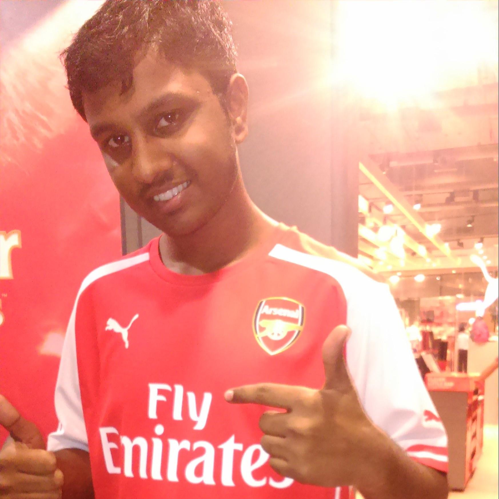 Gooner, sitcom fan, giddyup!
