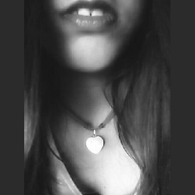 Skate ∞ Culé. Ahora levántate, sigue de pie, camina y ve de frente, siempre fuerte ∞ ♥♡ Insta: @maddysp99