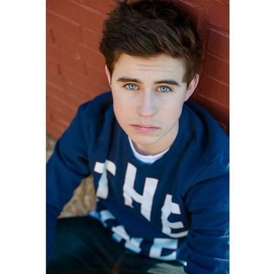 se vc confundi o nash com o matthew e o matthew com o cameron te aconselho a nem pedir sdv