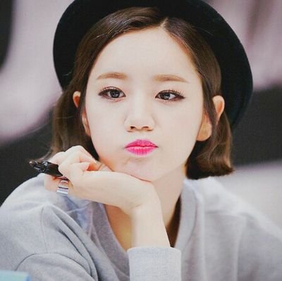 걸 스 데 이  막 내  이 혜 리 ( 봇 )
