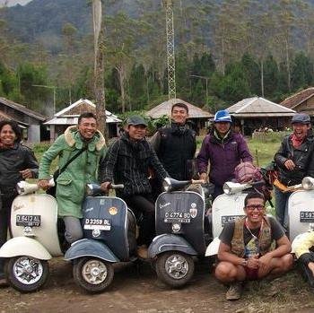 VESPA ANTIQUE CLUB BANDUNG RAYA
