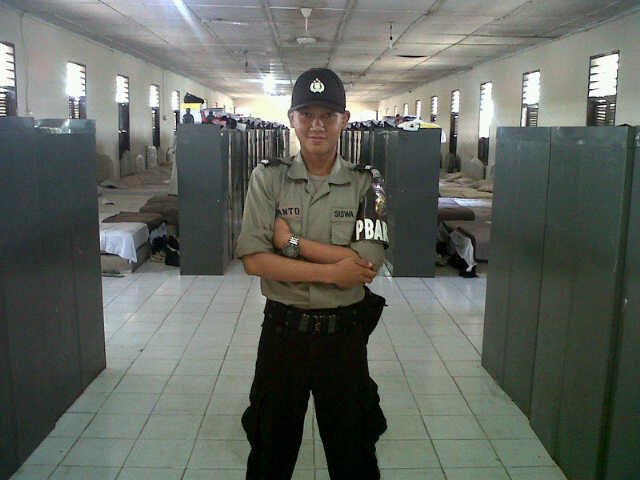 BELLA ANGGRAINI♥