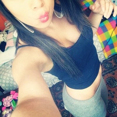 Quieres pasar un buen y rico rato? Skype: Valen_xxx ❤️Instagram: Valensex ❤️Snapchat: Valenhot ❤️Ask: Valeensxxx Siriasvalentina@gmail.com