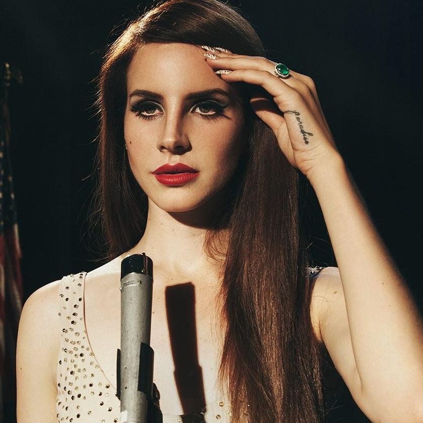 Sweet sixteen. TEAM LANA 
I am fucking crazy. But I am free. #Lana Del Rey
@robgrantdotcom followed me