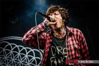 EMO is LoVe