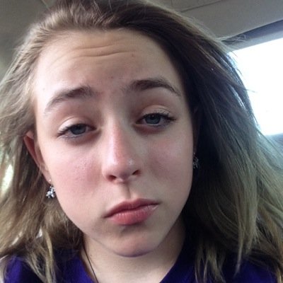 Hey I'm a bro! My name is Evie. Follow I guess. Don't really care.