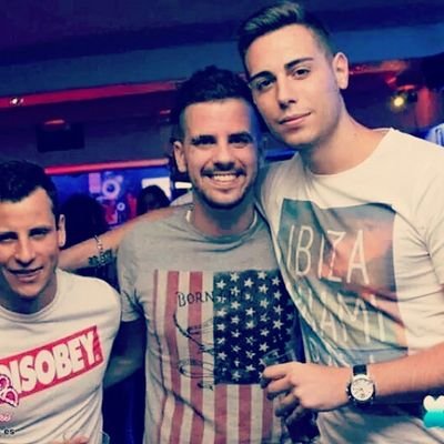De primeras atraigo ‚ de segundas enamoro                  Sangre rojiblanca por encima de todo.Matando la liga desde 1991 
NO PAIN NO GAIN