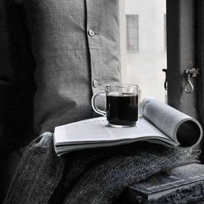 لست ﺑ/ﺎلمثآليه ولكن نيتي صآفيہ ,وهذا يكفيني
