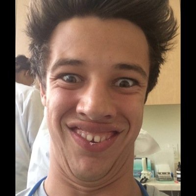 im actually just helping my best friend @dallasstuff to get noticed. 
so please follow her, RT and fav! she talks about him all the time, so she deserves it;)