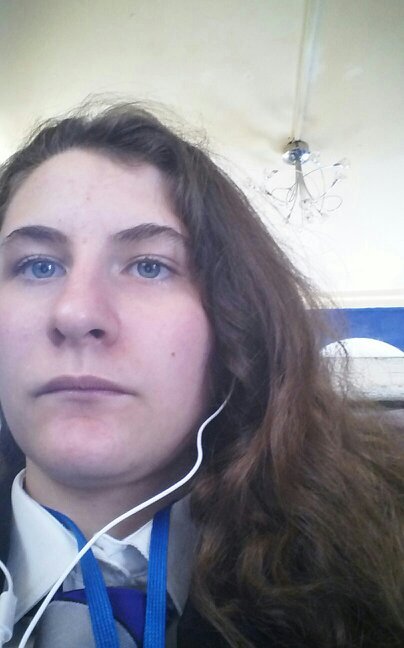 I just  got Twitter coz I am soooooooo bored!! also I am from London;) and shout out to @aeronox_punx