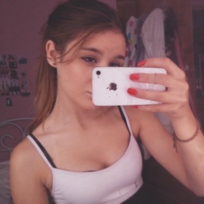 maggie_corbould's profile picture. Hayes grier.