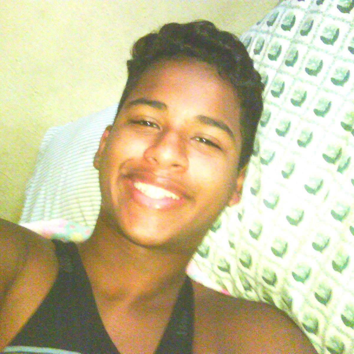 Amante del rock :3 Guitarrista y Nigga ;D