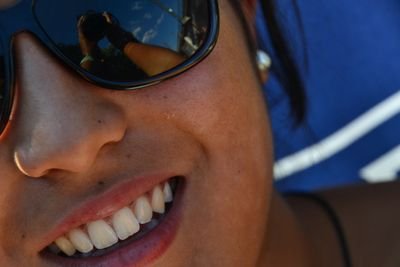 Mi sonrisa, mi escudo. Mi mente, mi única arma. Vive la vida como si te la estuvieras inventando.