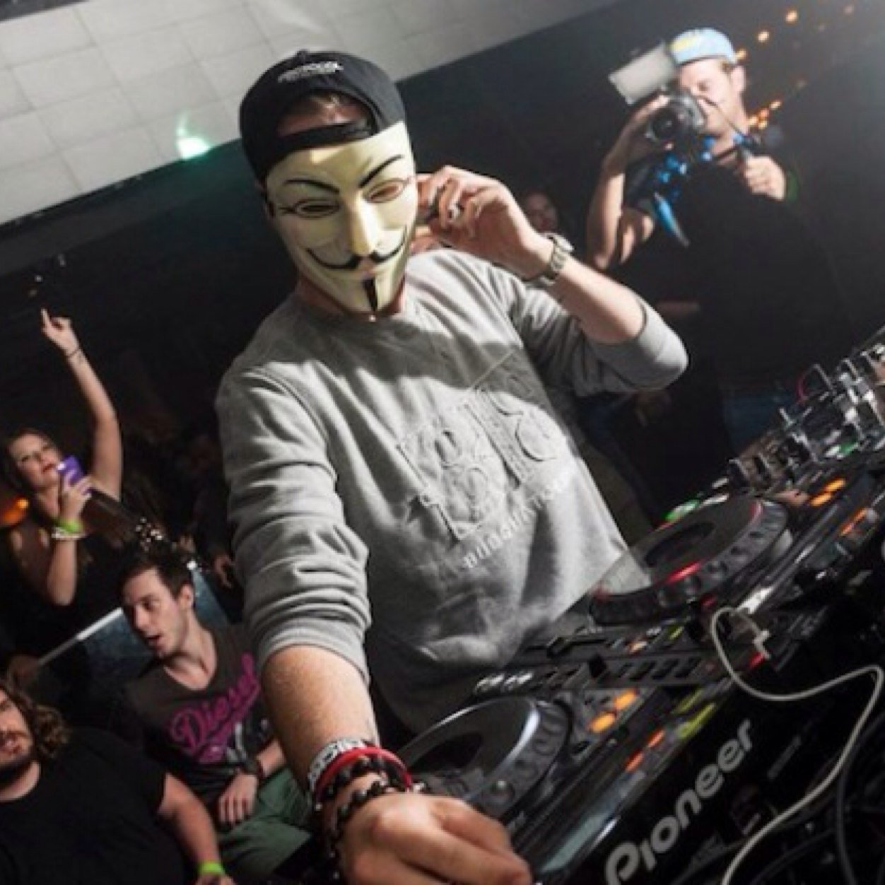 #Anonymous #Underground #HipHop Providing the sound track 2 the revolution since the 1st #MillionMaskMarch. #OperationRevolution