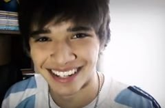 El pibe de los videos♥ 100 SOLO DE JULIAN