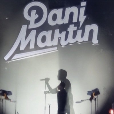 CUANDO EL SENTIMIENTO SE VUELVE CANCION. DANITERAPIA Cuenta dedicada a Dani Martin por @esthercits y @noewitch Siguenos tambien en Instagram @danimartinbarna
