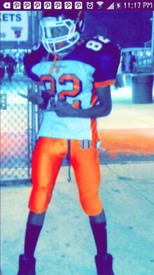 Ayee its keante follow me ill follow back #HHSFootball #82 Freshmen