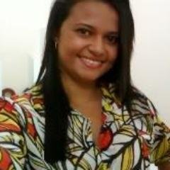 sou simpatica,gosto de fazer amizades.