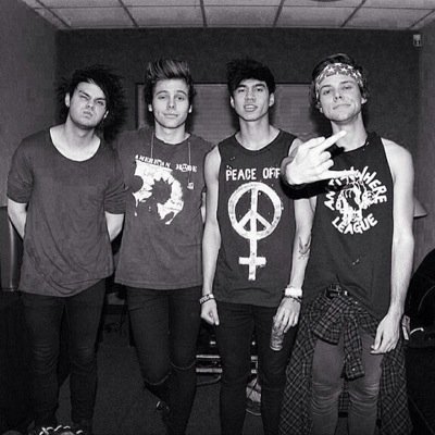 • 5 Seconds of Summer saved me •