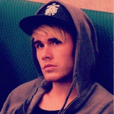 Hi I'M Colton Dixon,Taken by @InnocntWithlove,she mine sexy as hell!,Don't touch her, or i'll hurt you, My mom: @LucyRocks134, My Dad: @KevinTempest13