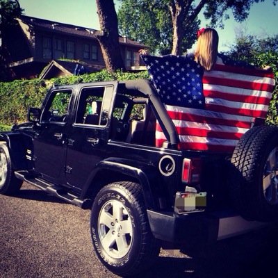 i like lilly, america, and jeeps
