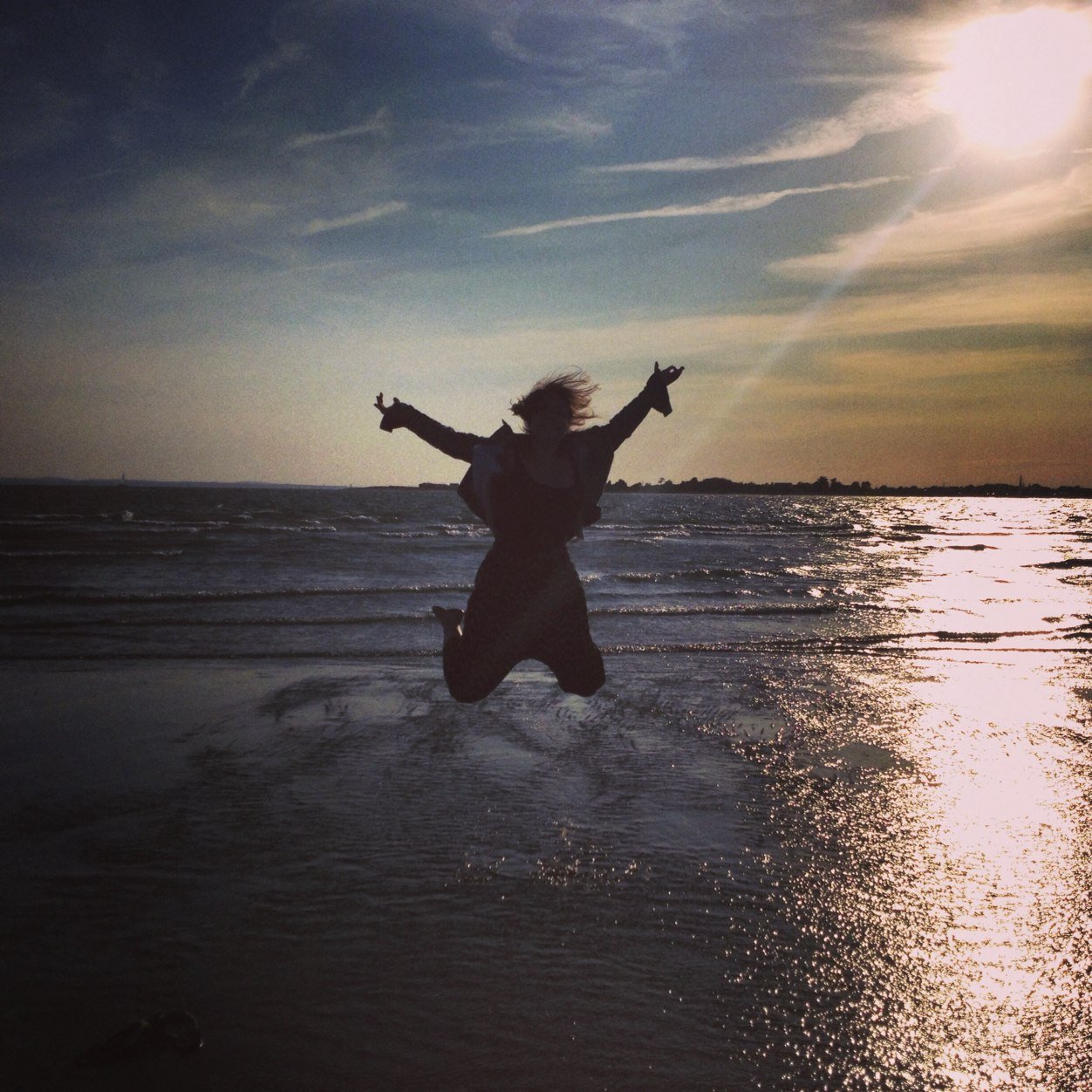 izzieleach's profile picture. 