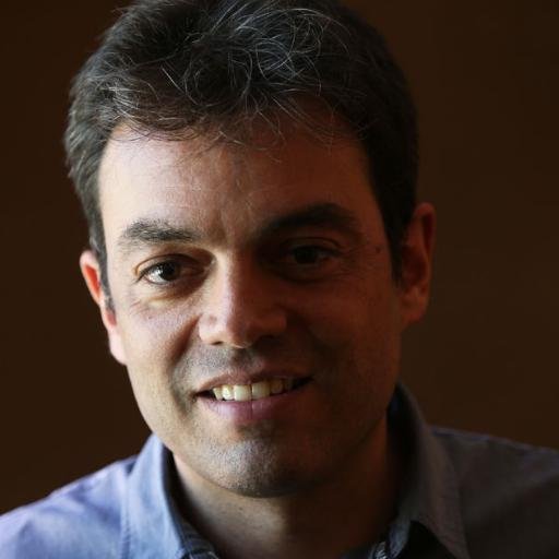 Responsable de boletines en el equipo de estrategia digital de @el_pais. Profesor en @Edperiodismo. Discípulo de @mabastenier. Amo los juegos de ingenio.