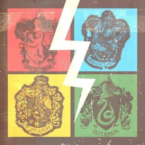 Oho, você não é aquele potterhead com poderes impressionantes?! Eu teria um grande prazer se você me fizesse companhia no grupo Clube do Slugue