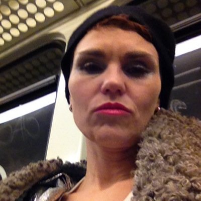 thehortivulture's profile picture. Outdoorsy city type