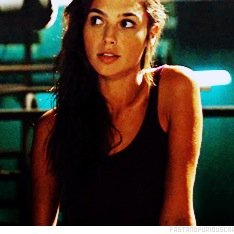 -OC|TVD|AU|Vampire- Eli, 21, Irish Vampire.. Life gose on, trust me.. Ive been here since 1460..