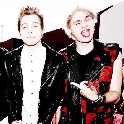 follow @wtvrmc & ask for a follow back. you can ask for a dm to 5sos band account, ash, luke or michael.