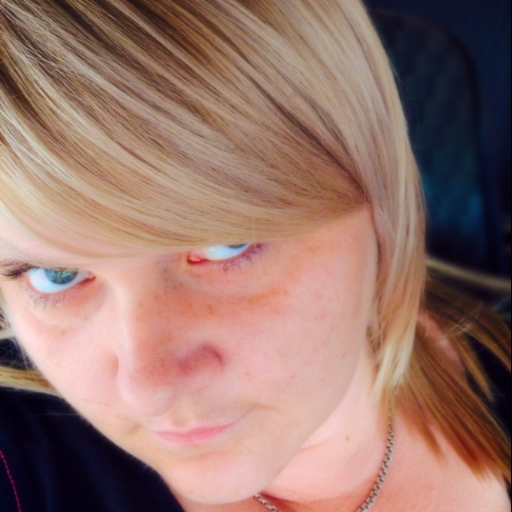 Denazhda's profile picture. 