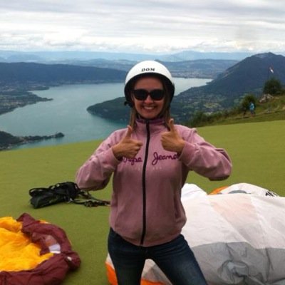 Angeeliss Profile Picture