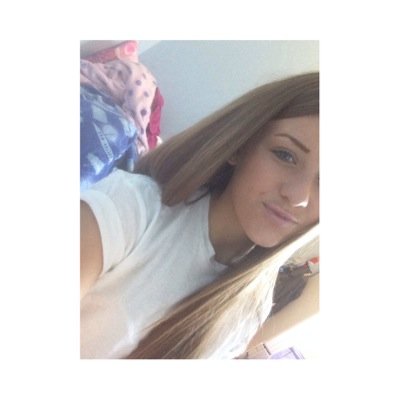 marie_cook17's profile picture. 