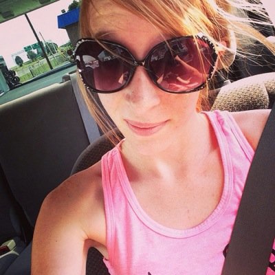 Name: Lindsey
Status: married to Patrick
Fav color: pink
Age: 22