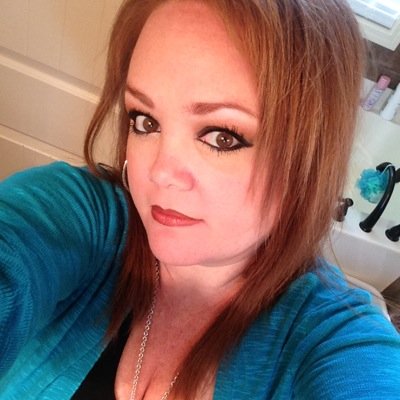 CA raised, TN living, Married, Mother of 3, Trace's Gamma, Hockey lover, Dedicated to the Preds 💙💛🐯🏒, Paralegal & Title Closings Biz, Lover of travel & food