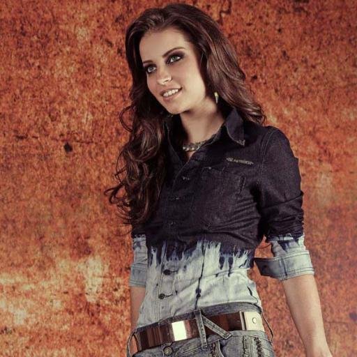 Nossa empresa comercializa produtos de qualidade das marcas Vício Fatal, Darlook, Rotta Jeans, Linda Z, Denúncia, Empório, Caccau, República, JeansPontoCom, Car