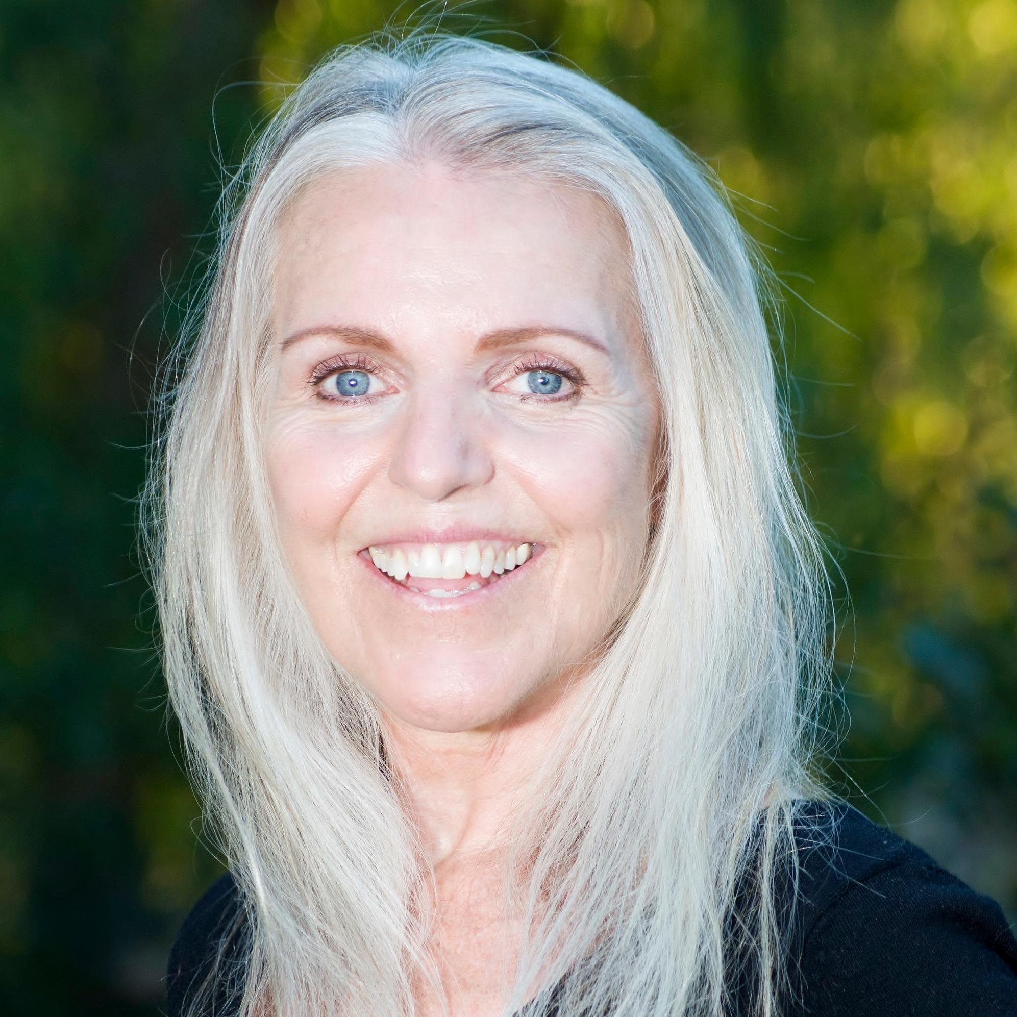 Holistic health, meditation, creativity, spirituality, mindfulness, living a brain & body healthy lifestyle and diet are the heart of my work with women.