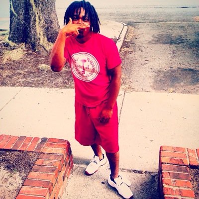 #SSU17 #Lakers #TruReligion #Polo #Prada#J follow me on instagram: simpson_rd_1995
