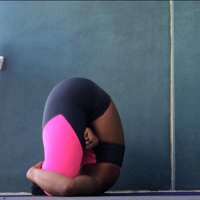 _kariooo's profile picture. -εjc♡ 
i.g: _kariooo 
obsessed with yoga☺️
#happyhealthyyogis