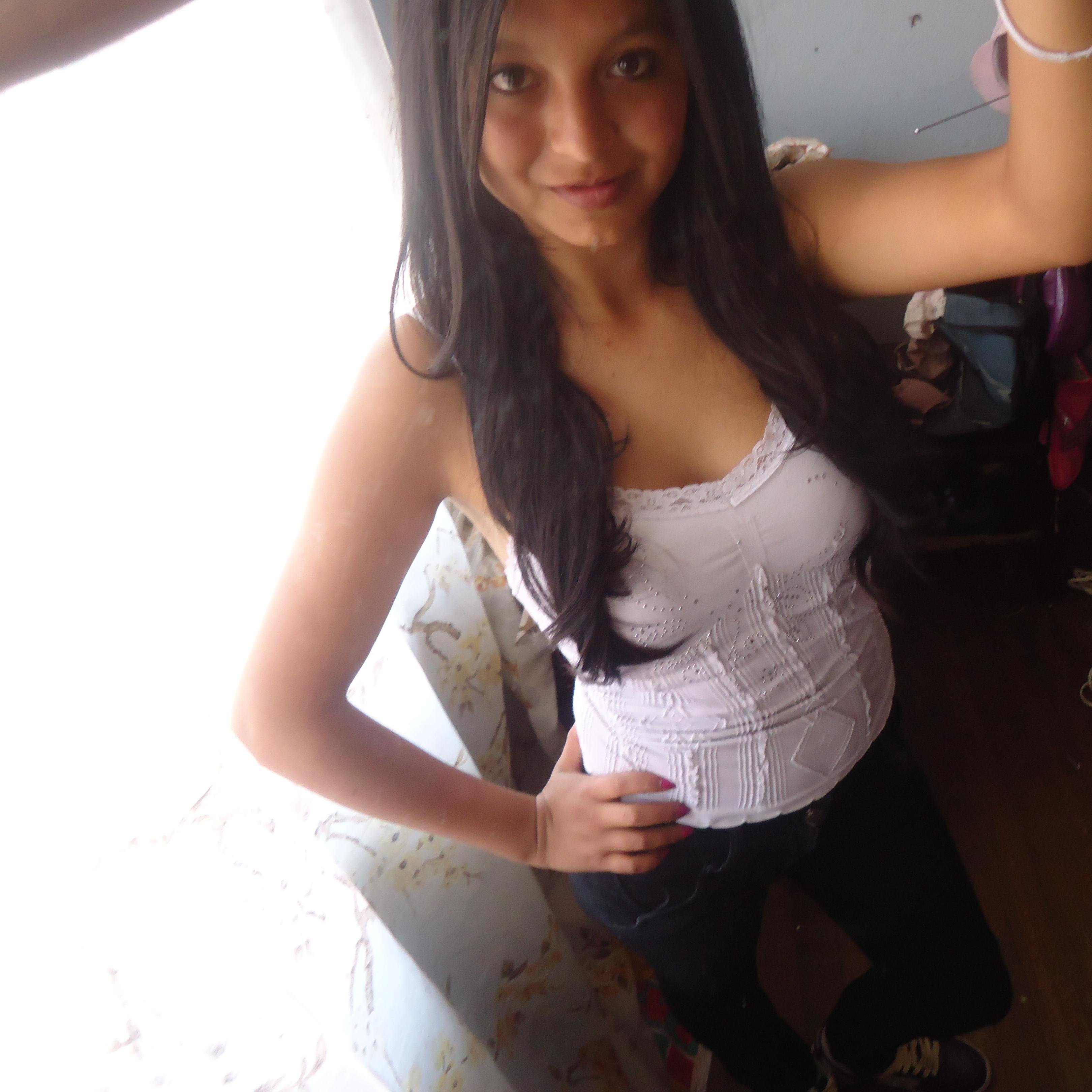 evlinnar1's profile picture. 