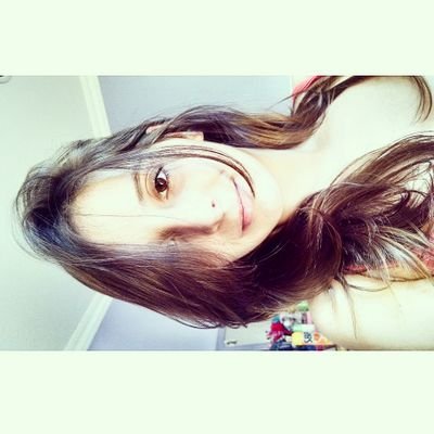... Suponho que me entender não é uma questão de inteligência e sim de sentir, de entrar em contato...
Ou toca, ou não toca.”