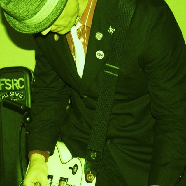 CFHQ Seminar
SKUNX S.P.D.
Punk Rock Gtr/Bass player 30+yrs
LCB ARMY/CheapSex por vida,Wrestling! Get Fit, Get Rocked, Get Slammed All the same to me!
