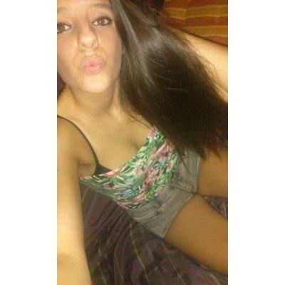 ♕♛♕una VALENCIANA un tanto loca♛♕♛           ~6~   [@Yvonetta99]    ♡                             instagram: juudithh97